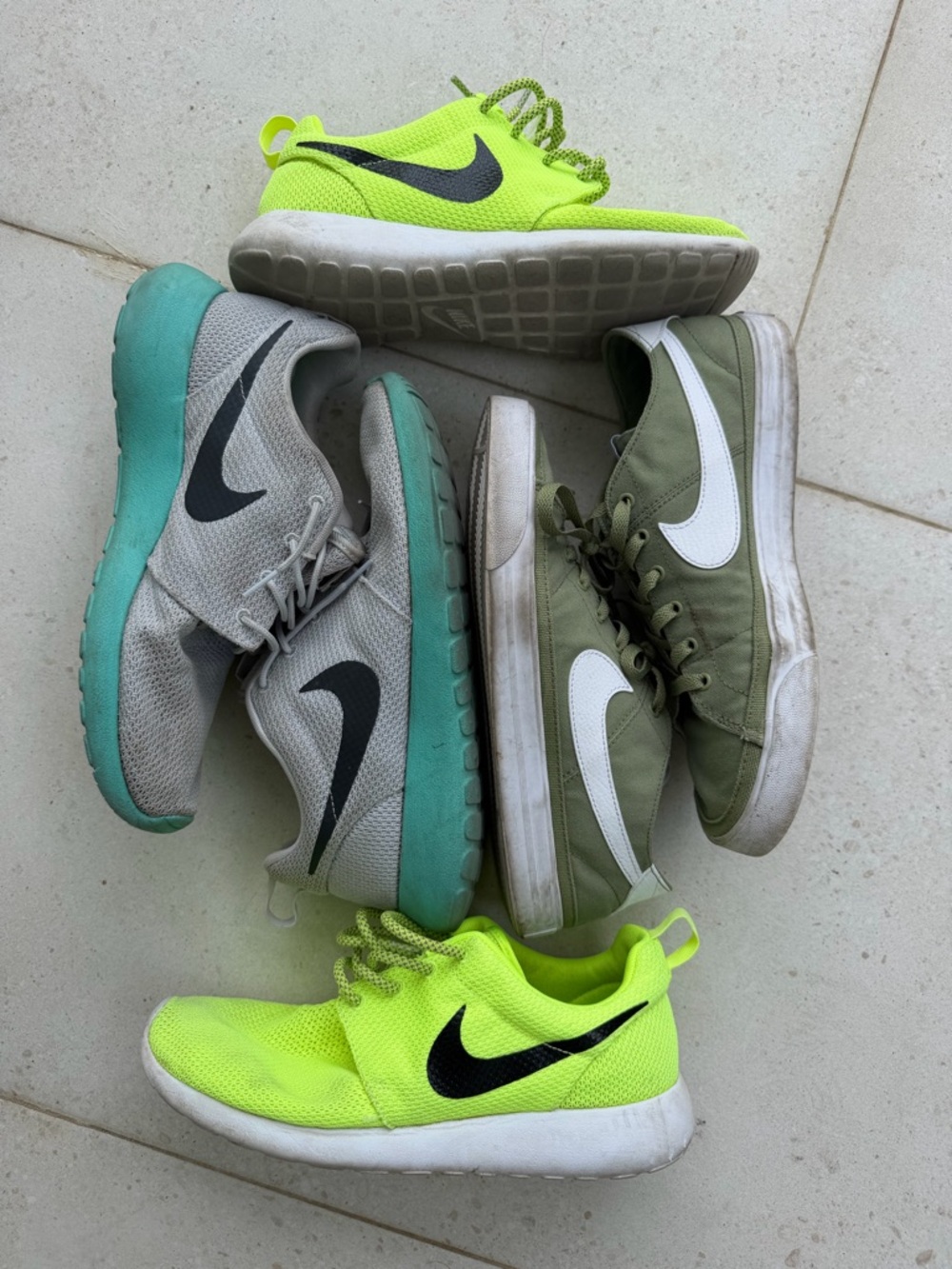Bundle! Nike Roshe and Blazer.